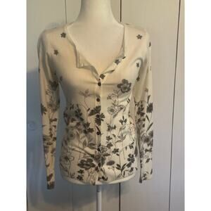Vila Milano Women's Size Small Button-Up Cardigan Cream‎ w/ Floral Pattern